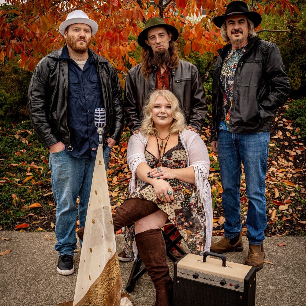 FRP Nikki Jones Band 01